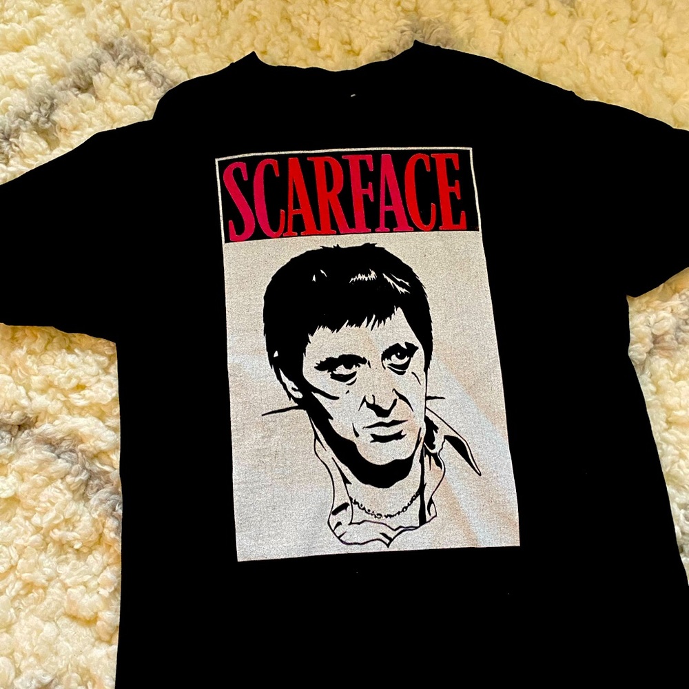 URBAN OUTFITTERS - Men’s Scarface Tony Montana Tee, Black, Size Medium